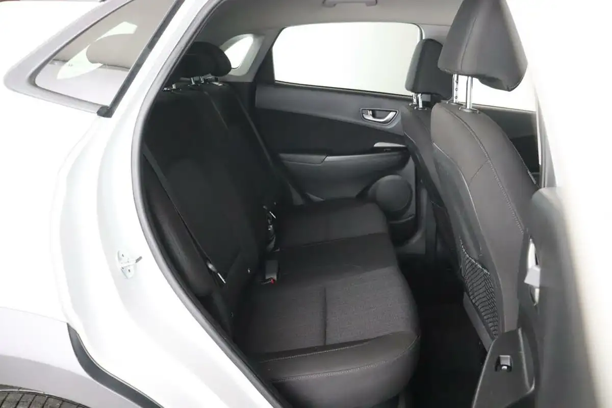 2021-hyundai-kona-10-t-gdi-premium-48-volt-mhev-big-10