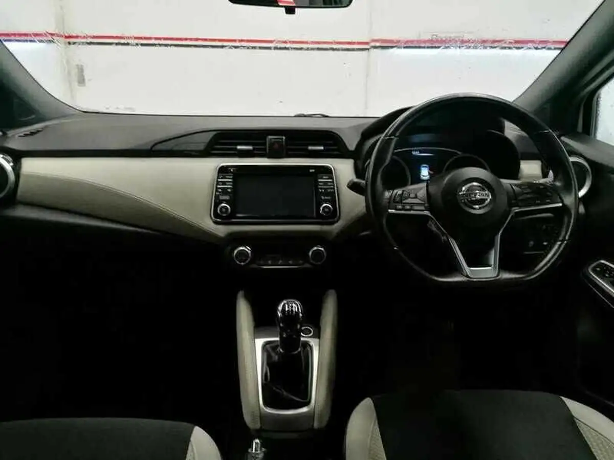 2017-nissan-micra-09-ig-t-tekna-big-15