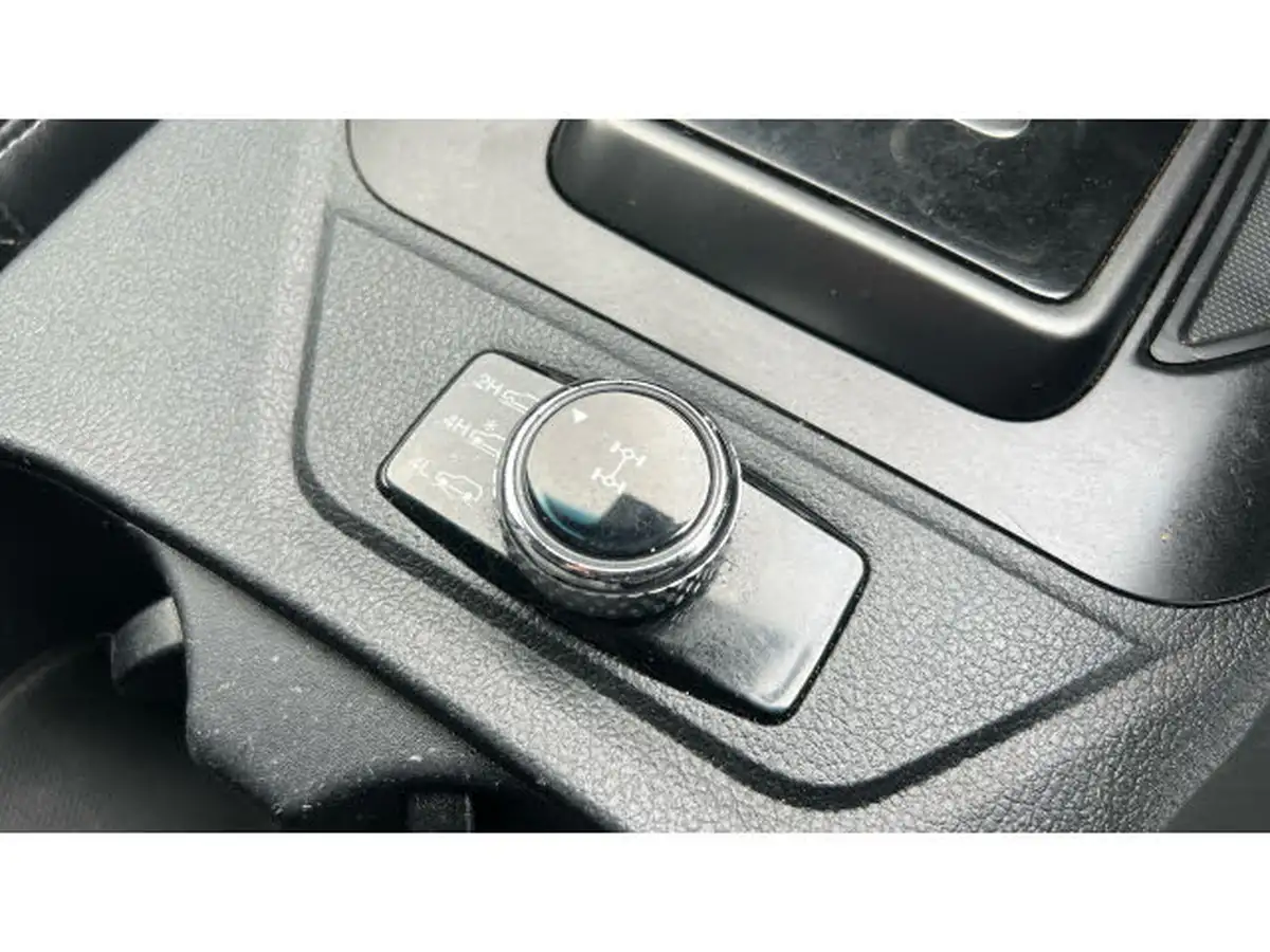 2021-kgm-ssangyong-musso-22td-saracen-181pseu6dt-awd-auto-big-24