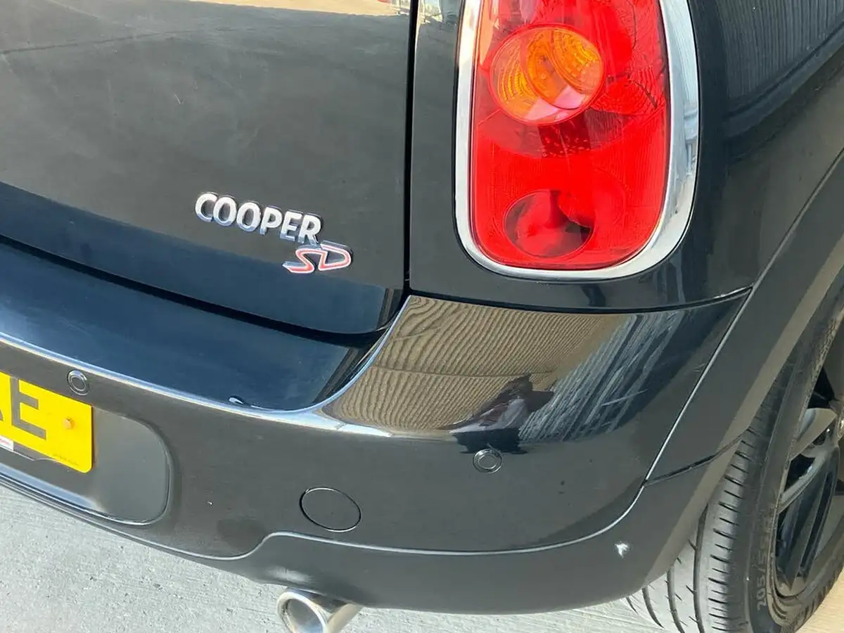 2011-mini-countryman-20td-cooper-d-112bhp-all4-auto-big-31