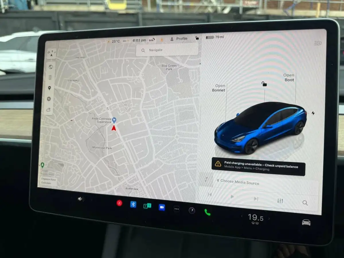 2022-tesla-model-3-e-long-range-big-2