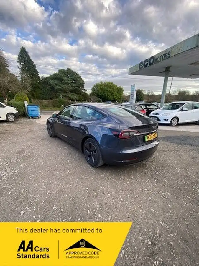 2020-tesla-model-3-e-standard-plus-big-5