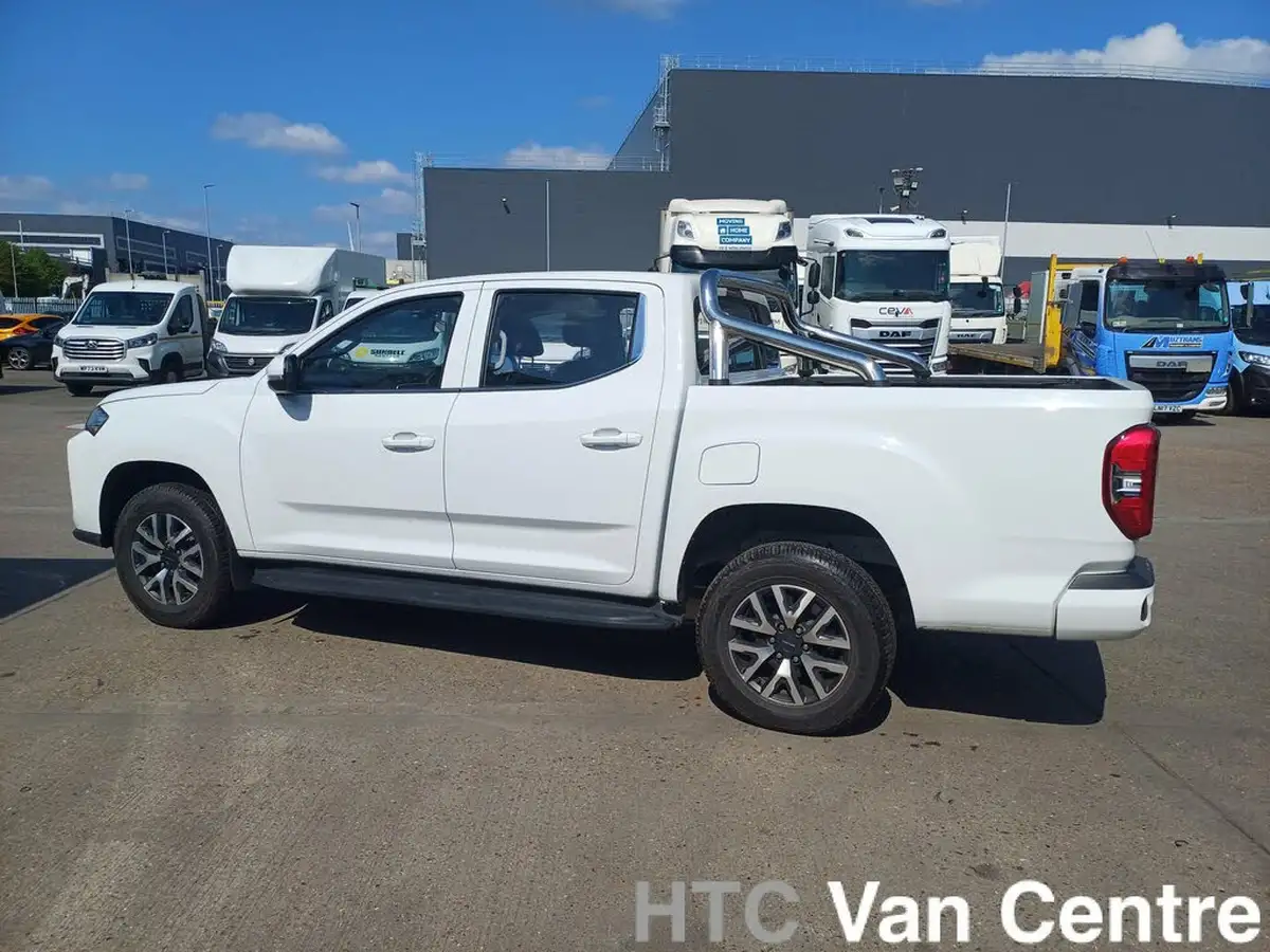 2023-maxus-t90ev-e-8855kwh-big-2