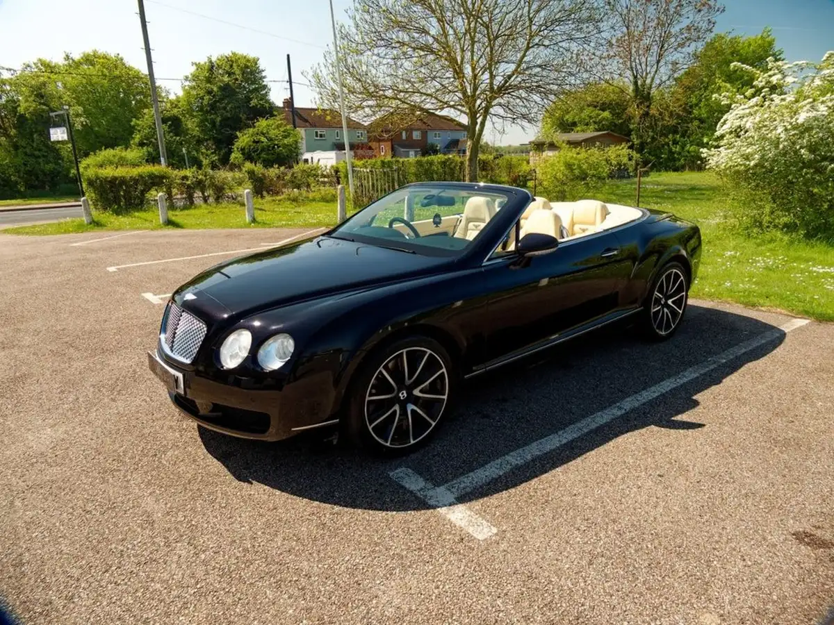 2009-bentley-continental-60-w12-gtc-big-17