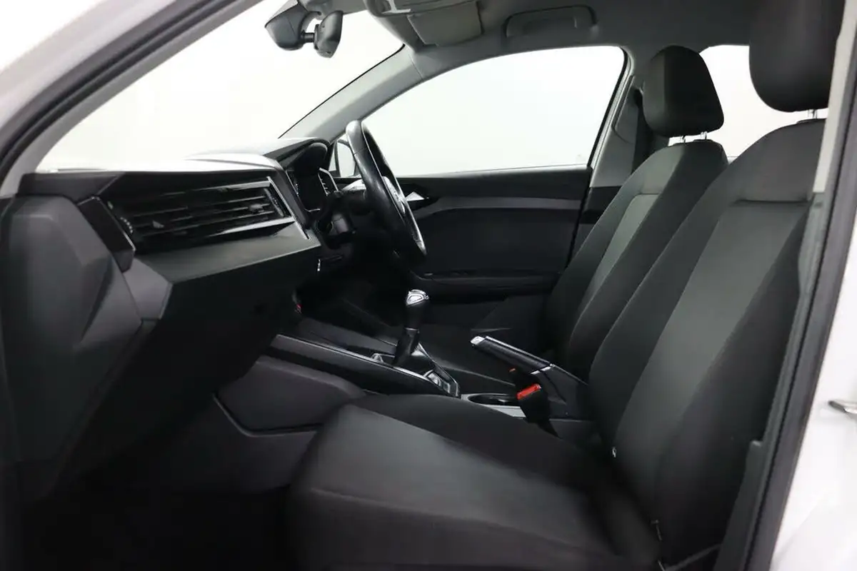 2020-audi-a1-10-25-tfsi-technik-big-37
