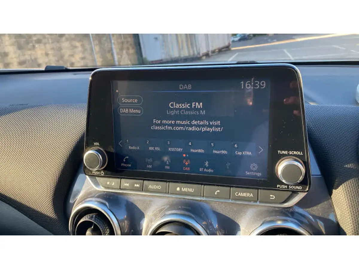 2023-nissan-juke-10-dig-t-acenta-dct-big-11