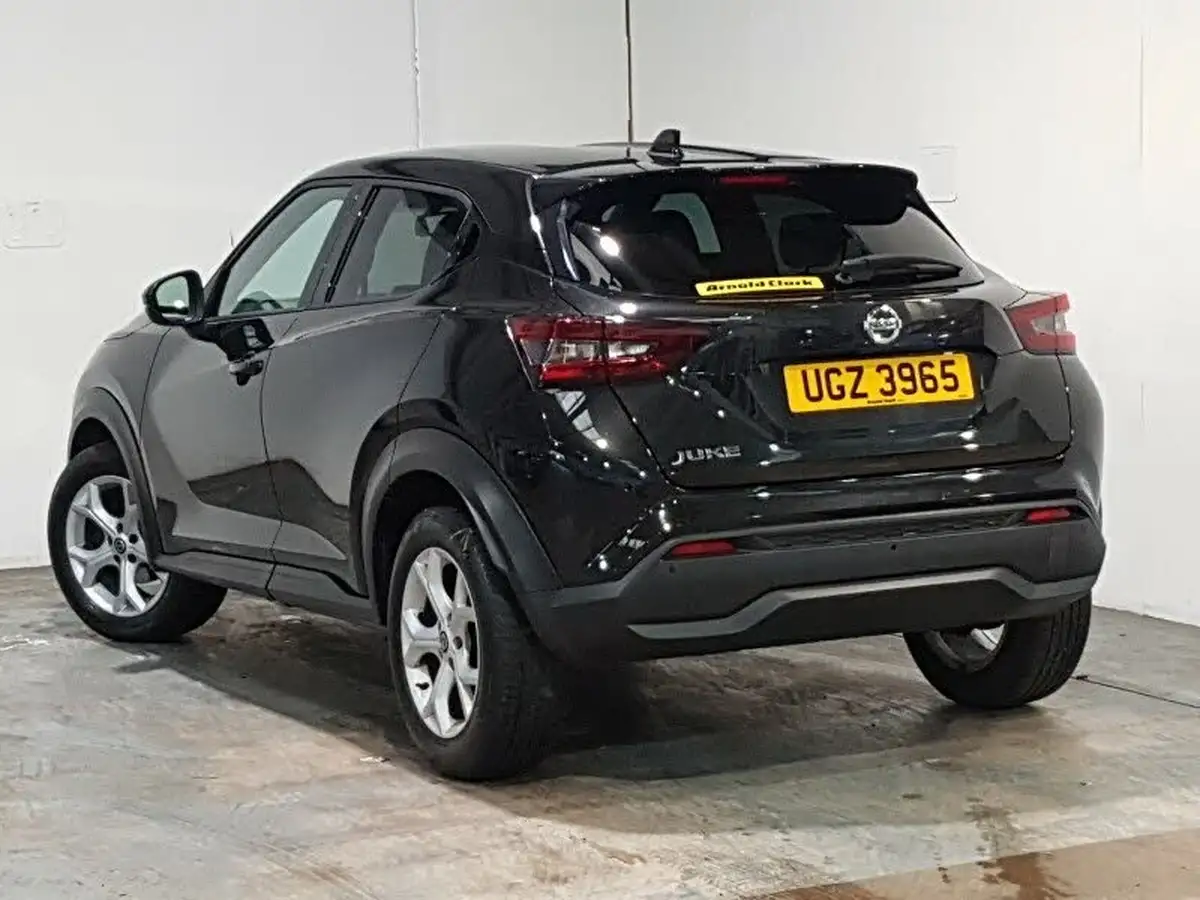 2021-nissan-juke-10-dig-t-n-connecta-big-1