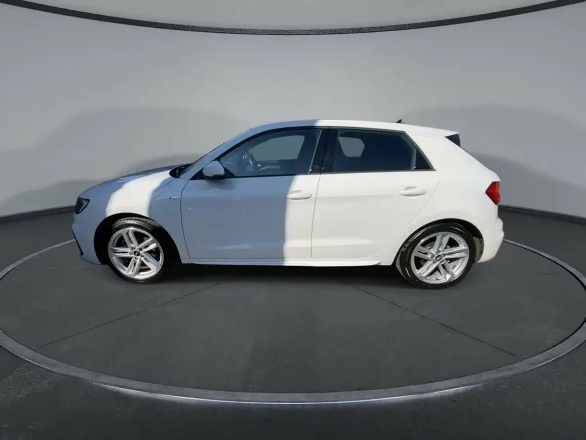 2021-audi-a1-15-35-tfsi-s-line-big-11