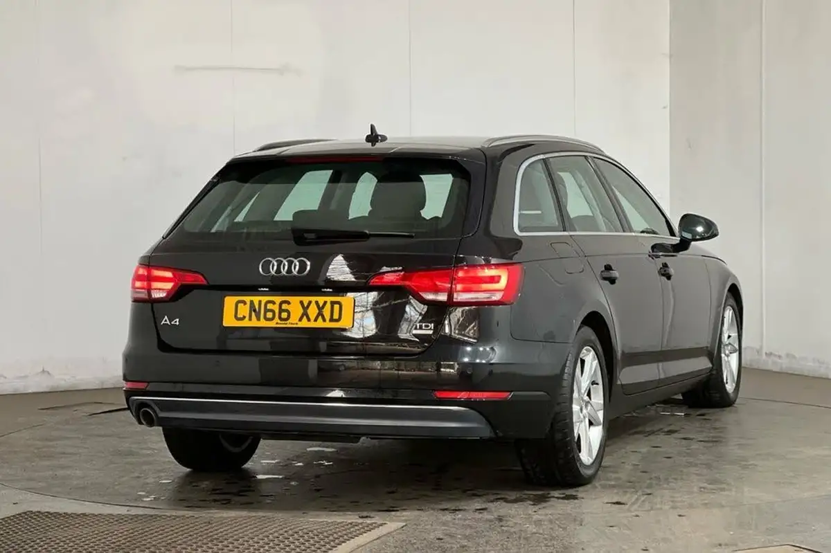 2016-audi-a4-avant-20tdi-ultra-sport-150ps-big-16