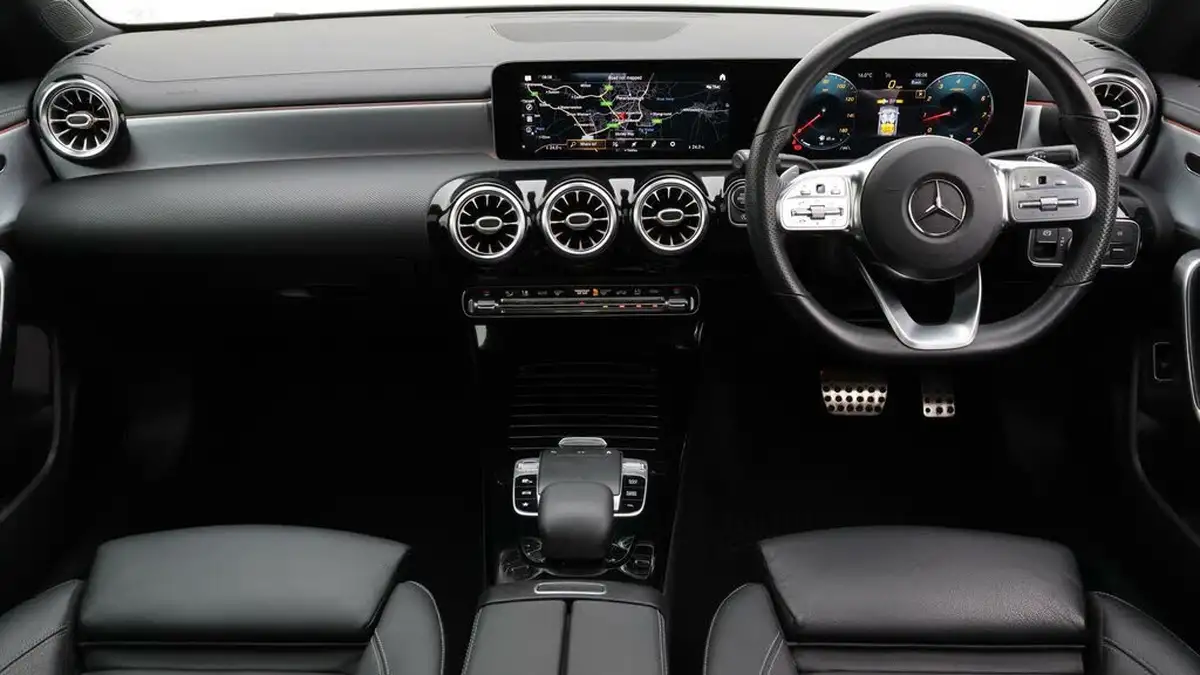 2019-mercedes-benz-cla-20-cla-220-amg-line-premium-plus-coupe-4d-big-13