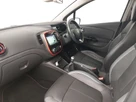 2017-renault-captur-09-signature-nav-small-4