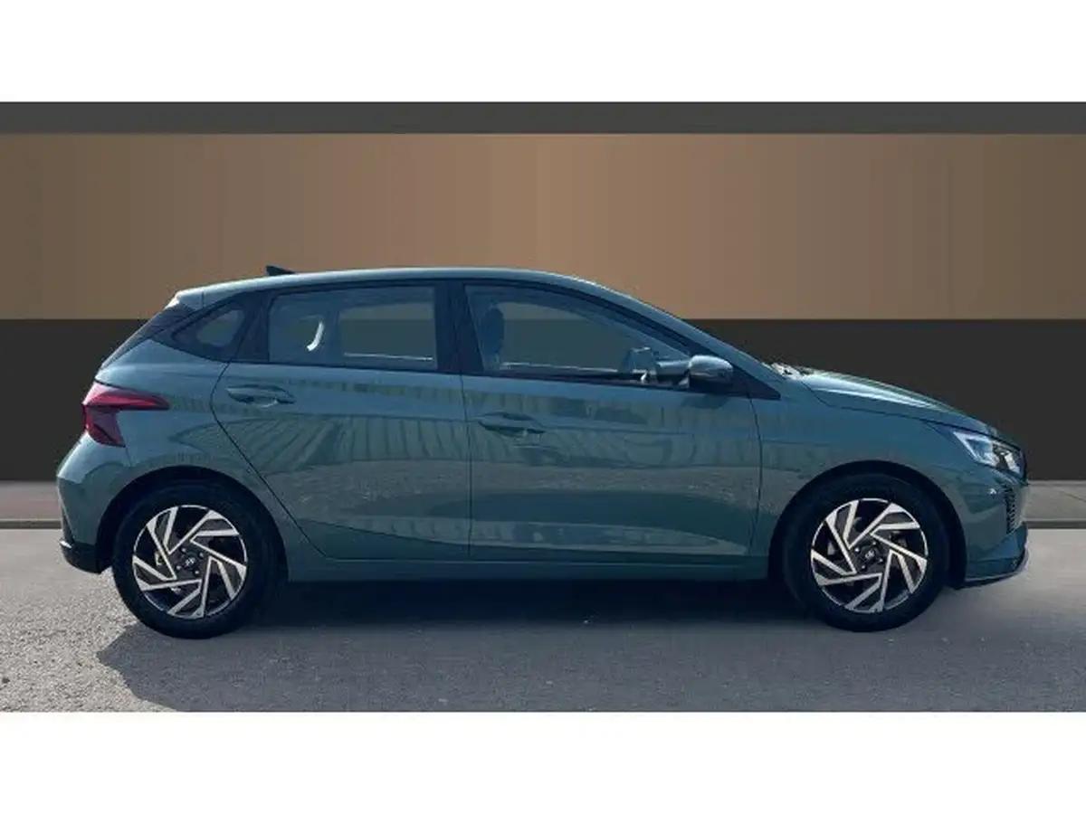2024-hyundai-i20-10-t-gdi-advance-big-4