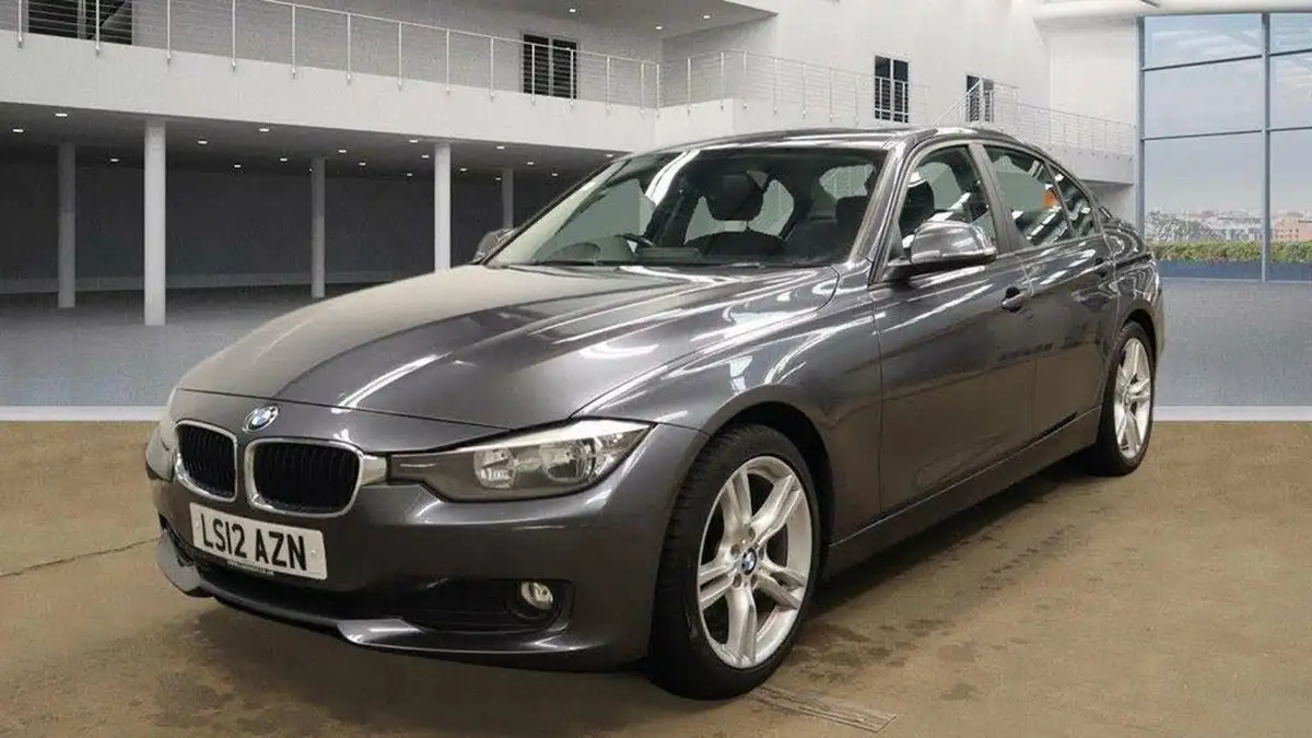 2012-bmw-3-series-20td-320d-efficientdynamics-efficient-dynamics-auto-big-1
