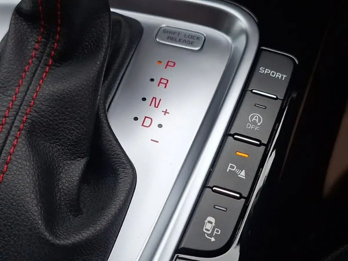 2020-kia-pro-ceed-16-t-gdi-gt-big-14