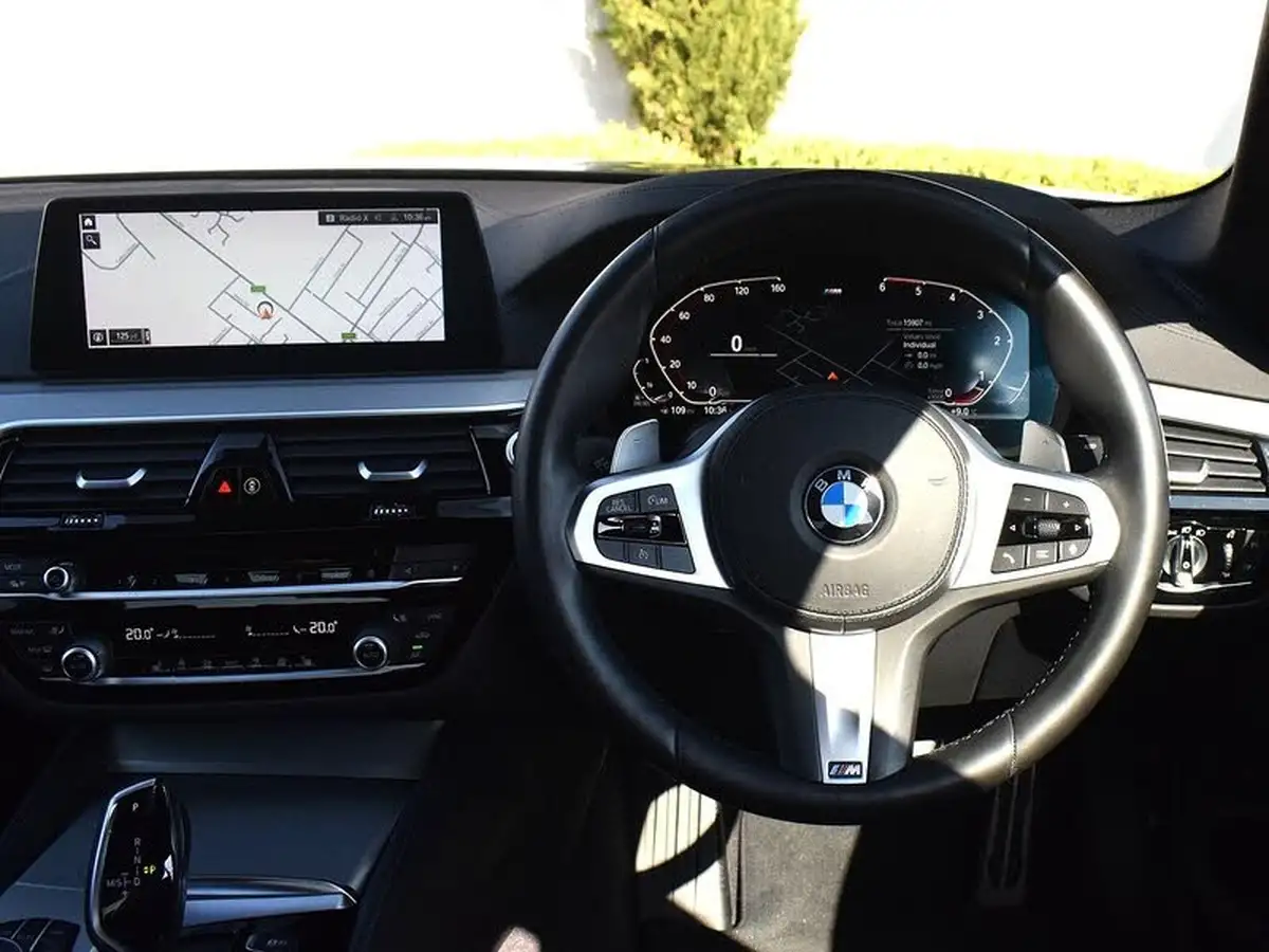 2020-bmw-5-series-20td-520d-m-sport-190ps-mht-saloon-4d-big-12