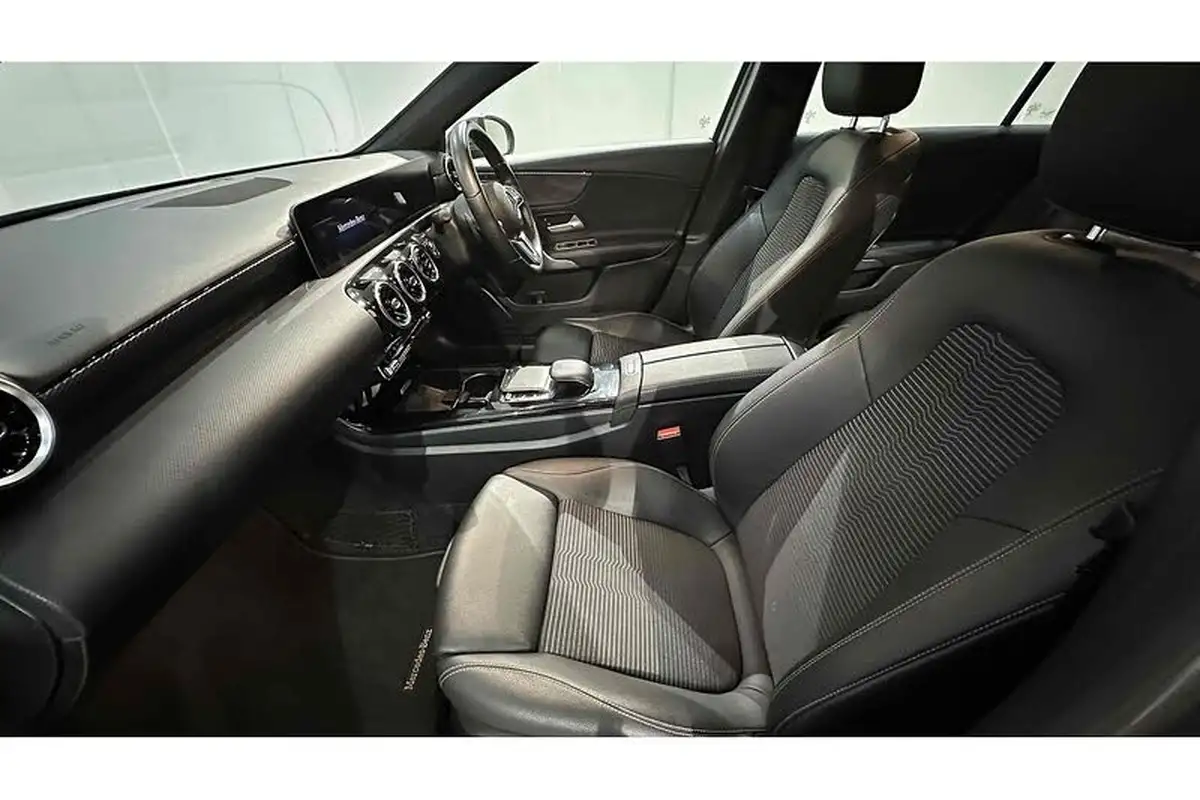 2020-mercedes-benz-a-class-13-a180-sport-executive-hatchback-5d-7g-dct-big-17