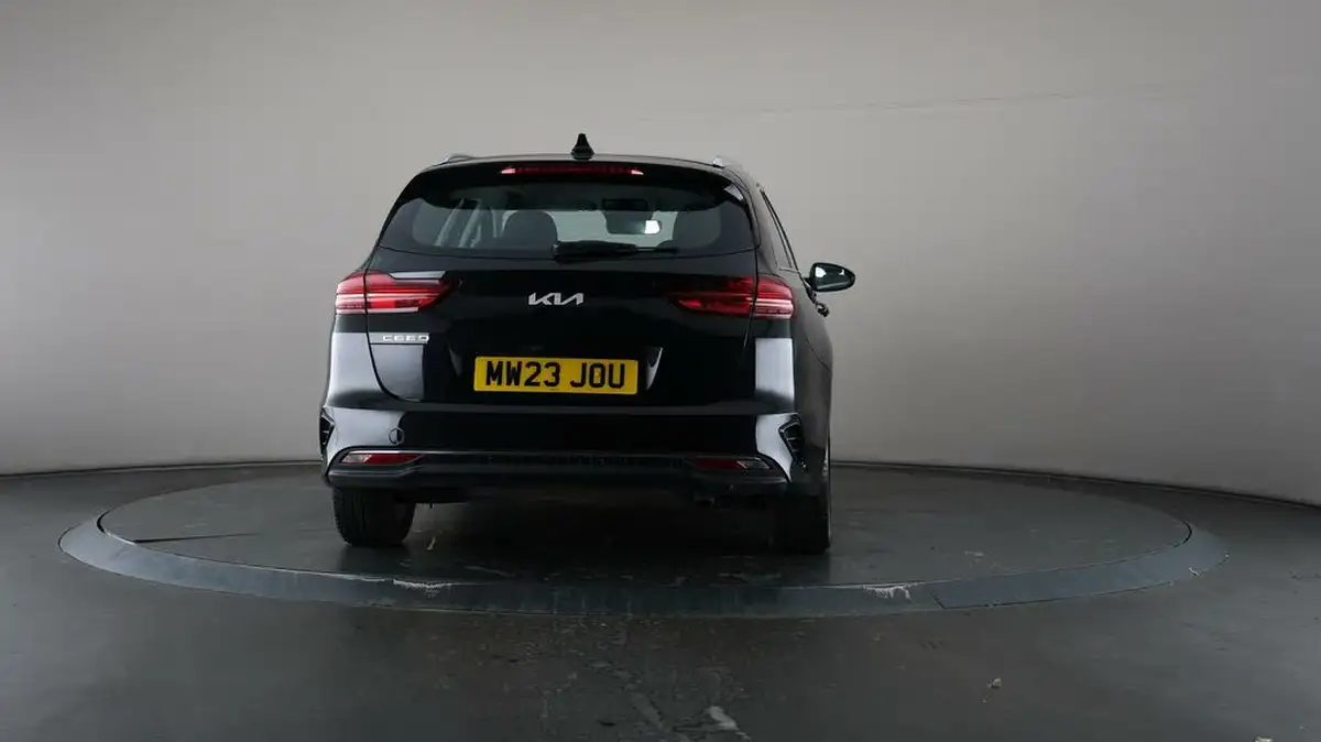 2023-kia-ceed-15-t-gdi-2-158bhp-sportswagon-big-63