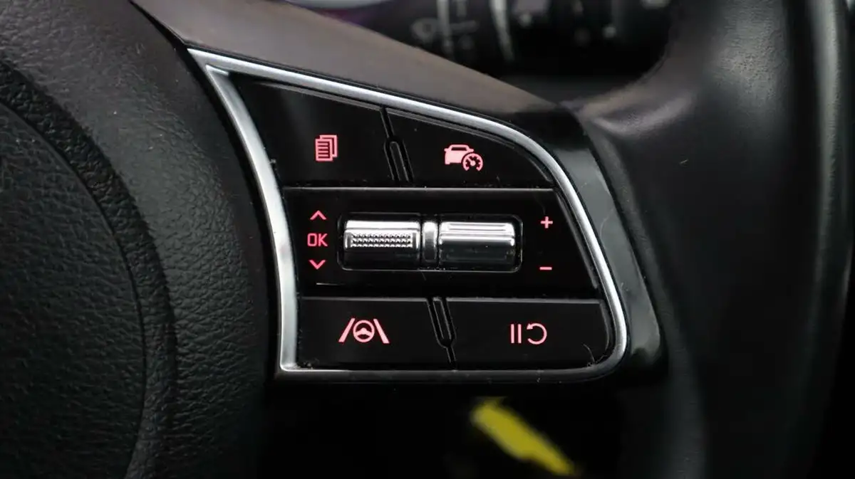 2023-kia-ceed-15-t-gdi-2-158bhp-sportswagon-big-22