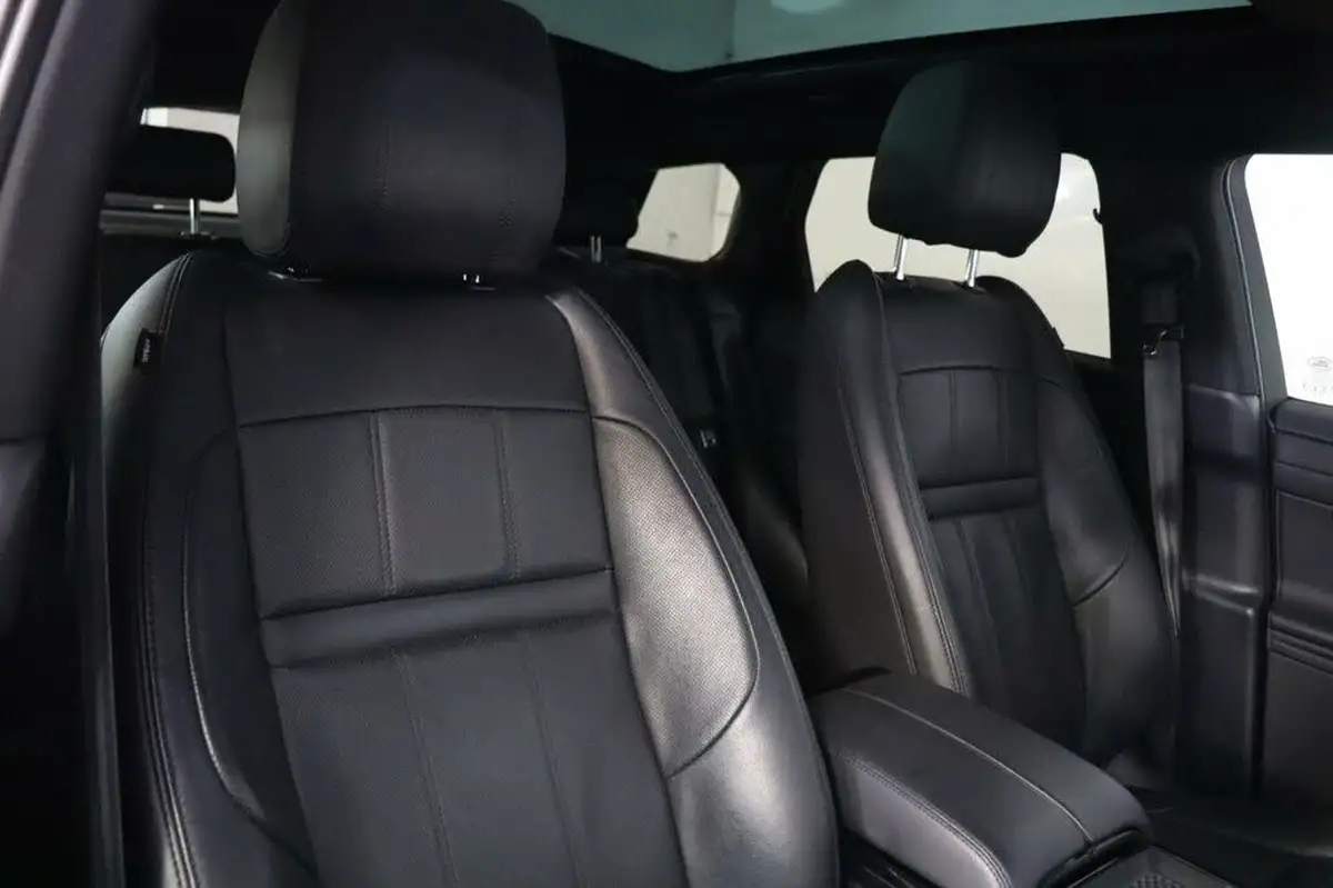 2019-land-rover-range-rover-evoque-20-d150-r-dynamic-big-26