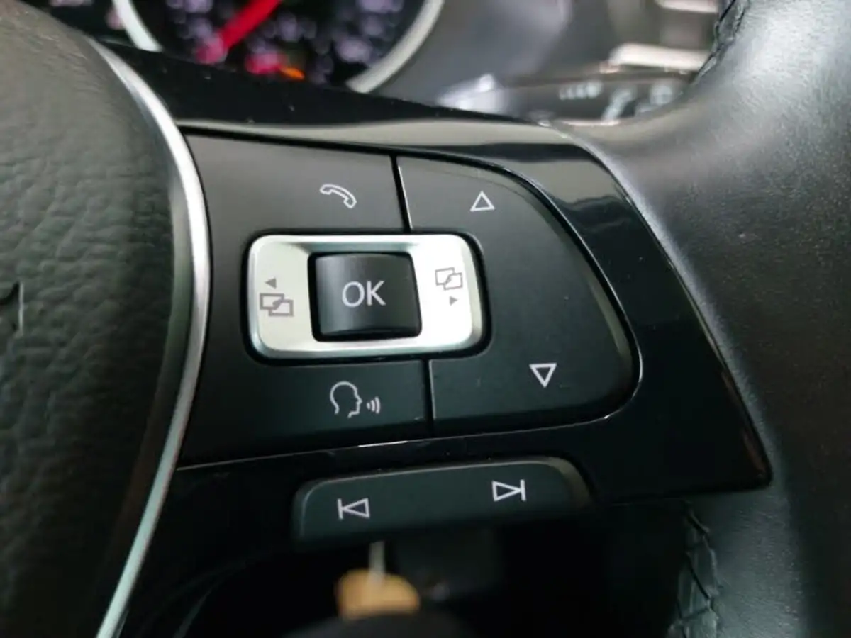 2018-volkswagen-tiguan-20tdi-se-navigation-150ps-ss-big-13