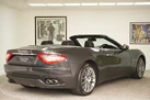 2010-maserati-grancabrio-47-small-1