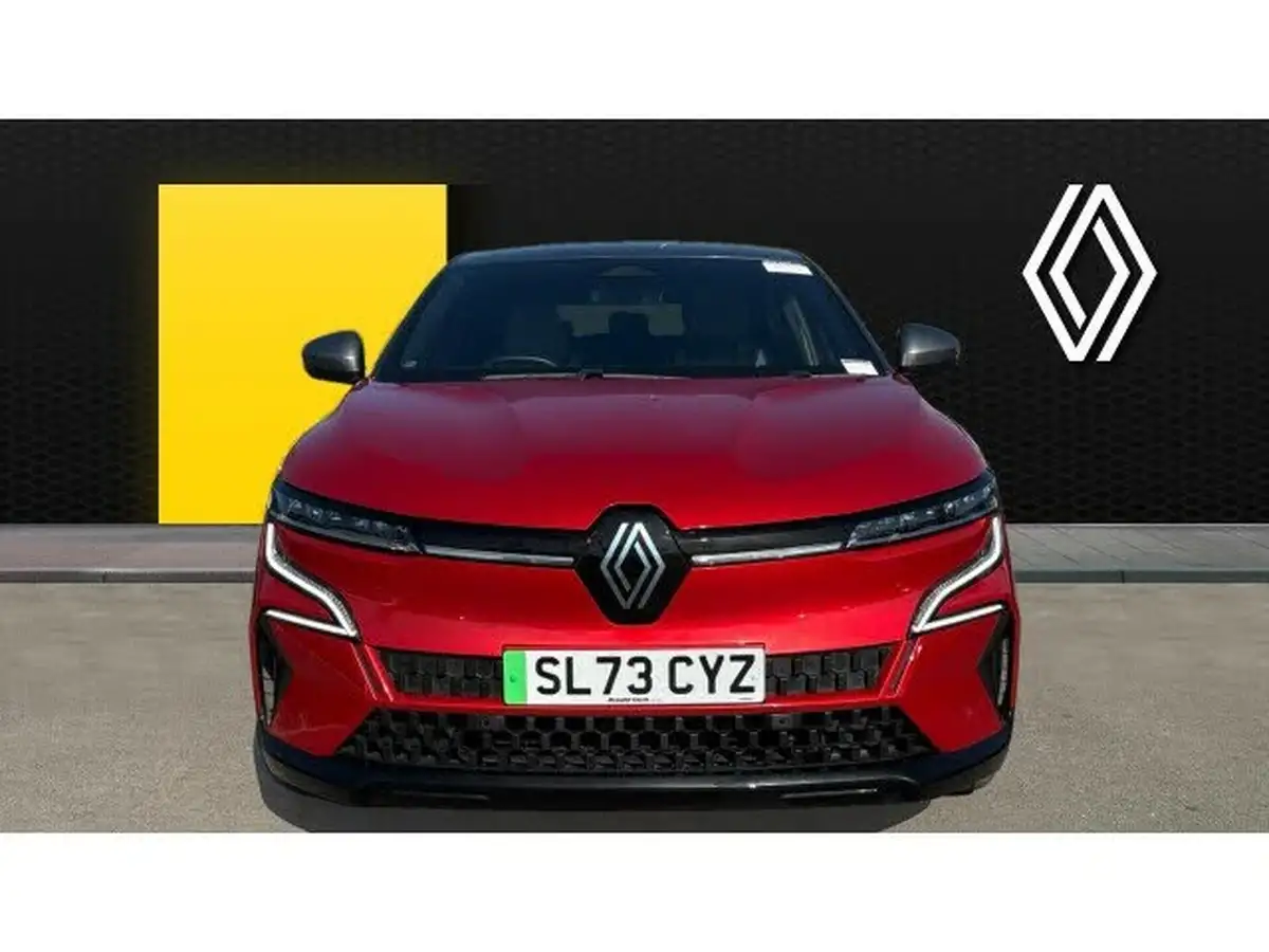 2023-renault-megane-e-tech-e-techno-big-2