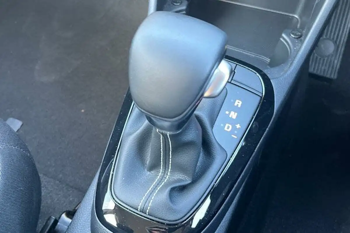 2023-kia-picanto-10-2-auto-seq-big-26