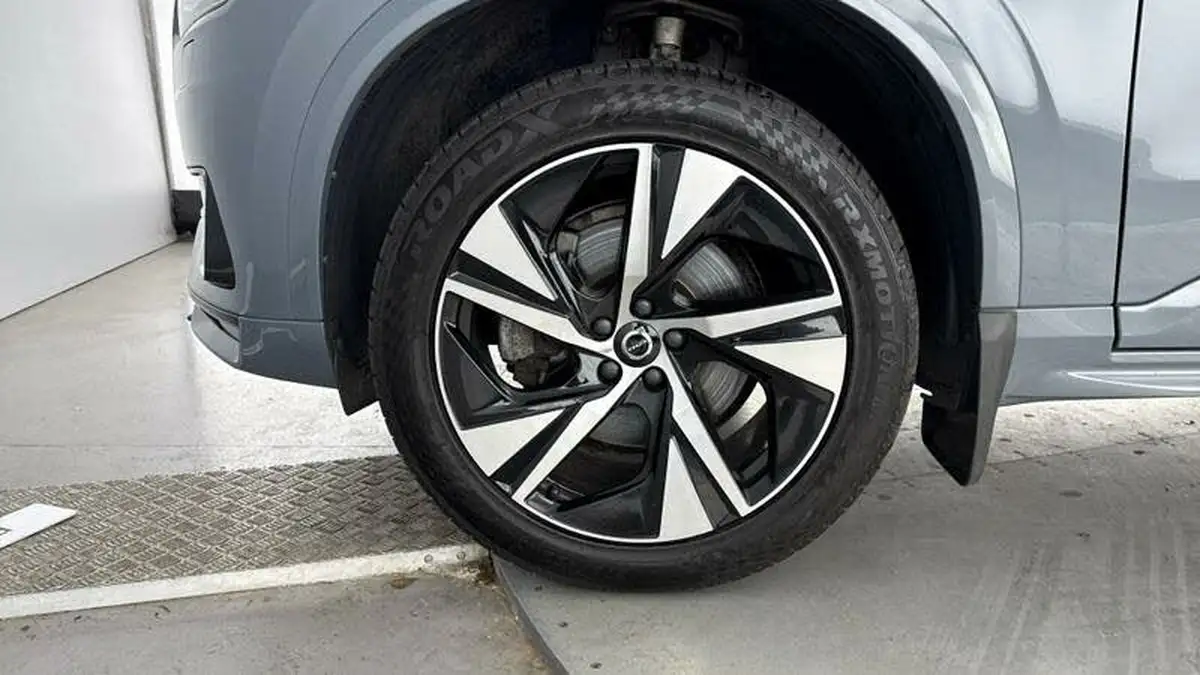 2021-volvo-xc90-20td-b5-r-design-big-34