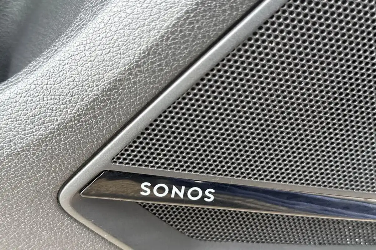 2022-audi-q2-15-35-tfsi-s-line-tronic-big-23