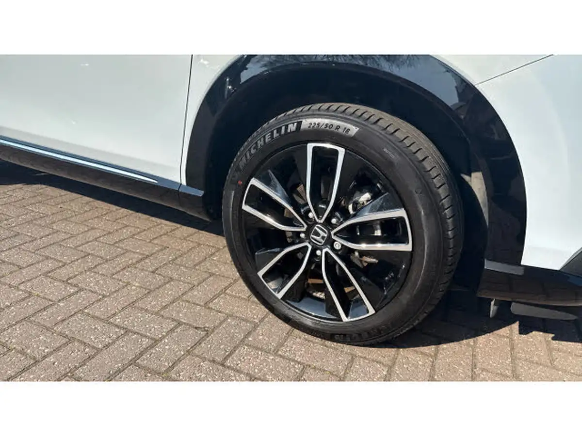 2024-honda-hr-v-15-i-mmd-advance-big-13