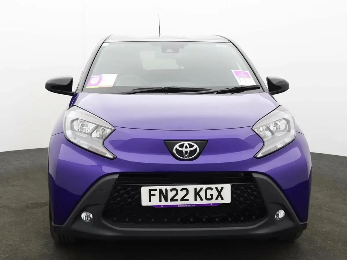 2022-toyota-aygo-x-10-vvt-i-edge-big-1