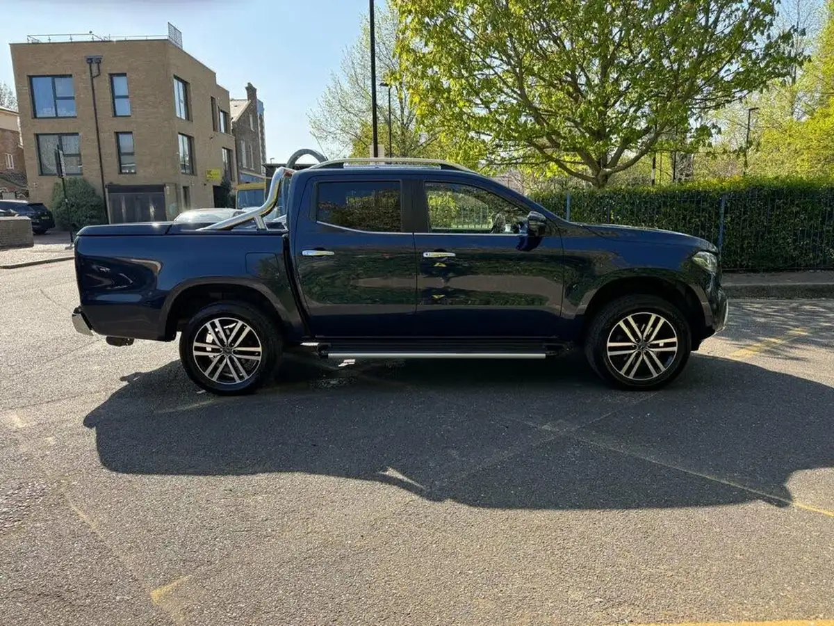 2019-mercedes-benz-x-class-23td-250-power-big-7