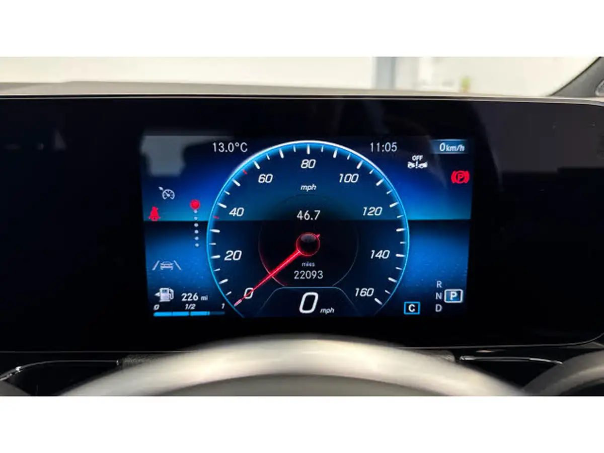 2023-mercedes-benz-gla-class-13-gla-200-sport-executive-station-wagon-big-17