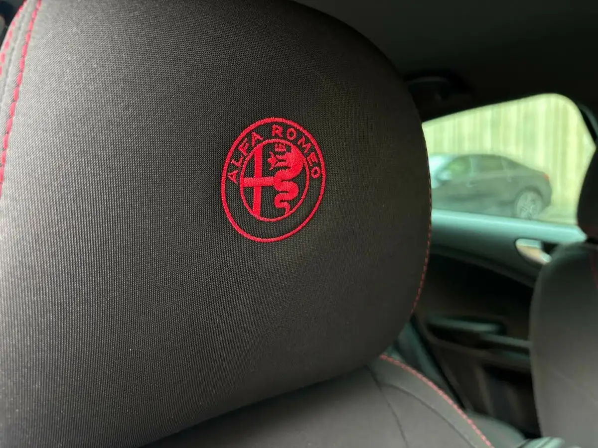 2017-alfa-romeo-giulietta-14-tb-multiair-speciale-big-18