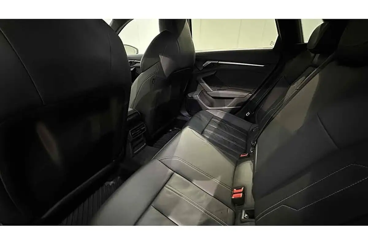 2021-audi-a3-14-40-tfsi-e-s-line-big-19
