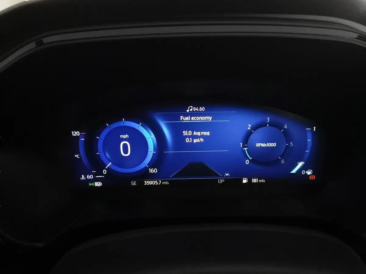 2021-ford-kuga-15-st-line-x-edition-big-28