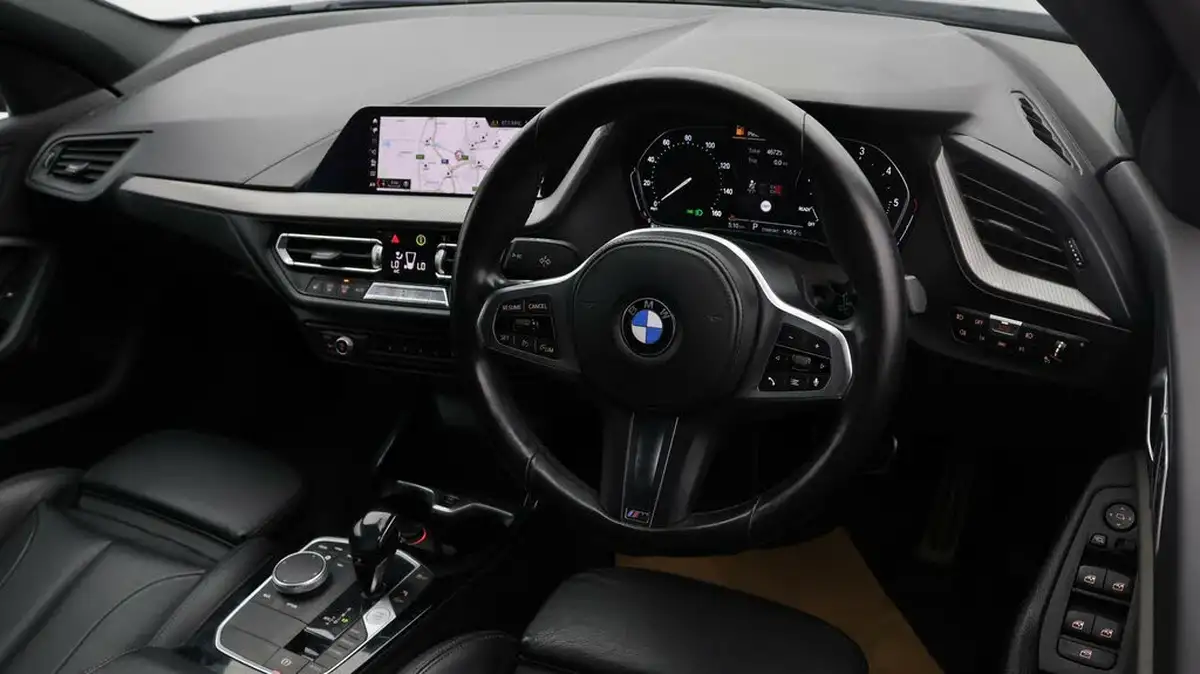 2020-bmw-1-series-15td-116d-m-sport-dct-big-8