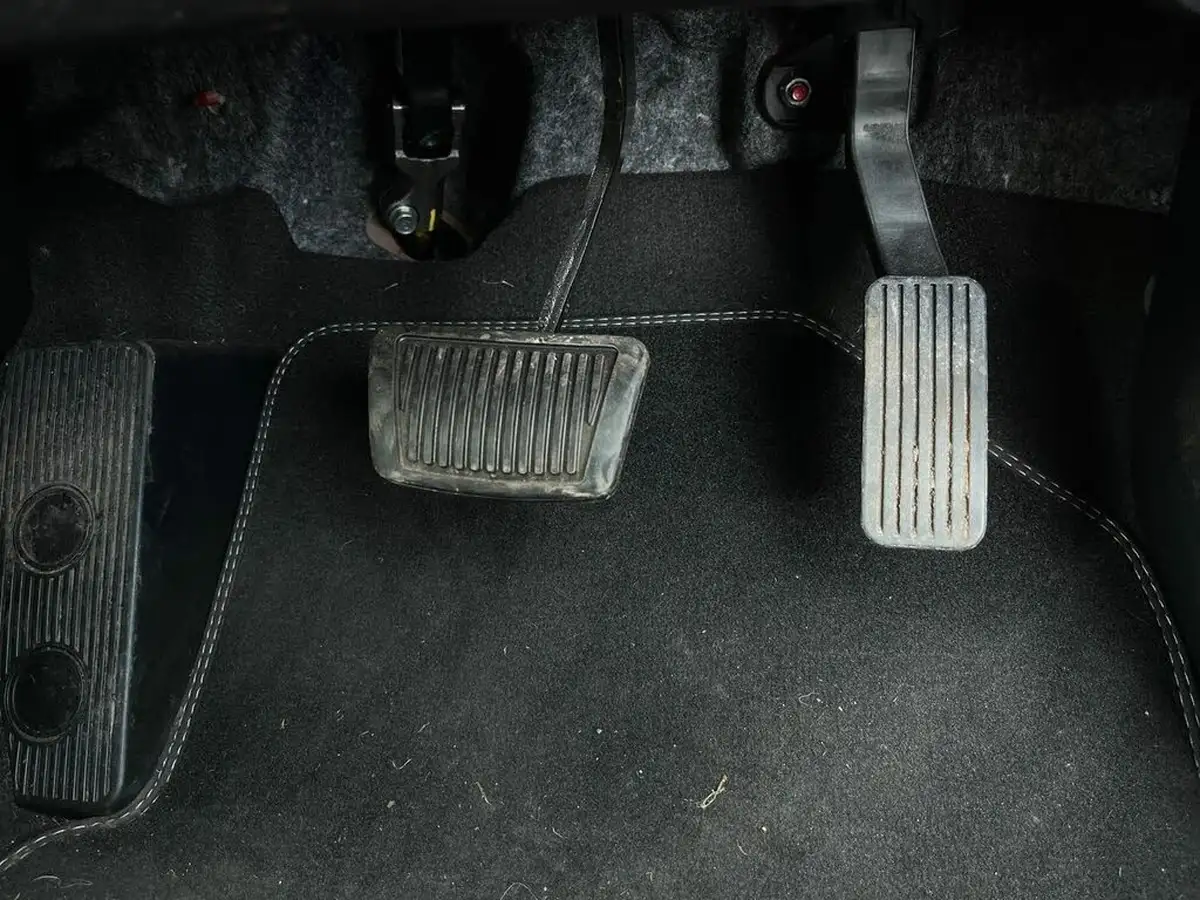 2021-kia-e-niro-ev-2-64-big-23