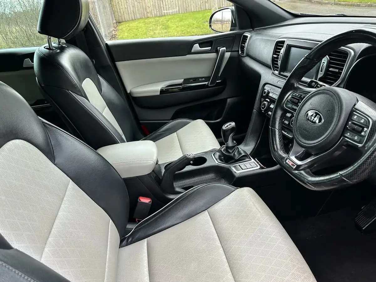 2016-kia-sportage-16-t-gdi-gt-line-big-24