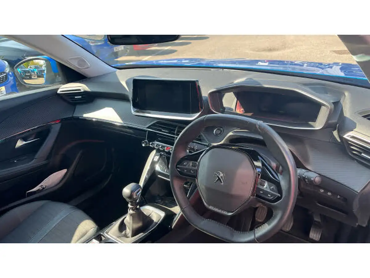 2021-peugeot-2008-suv-12-puretech-allure-premium-130bhp-big-10
