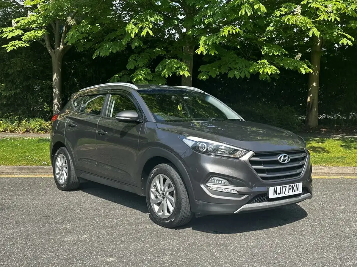 2017-hyundai-tucson-16-gdi-blue-drive-se-nav-big-2