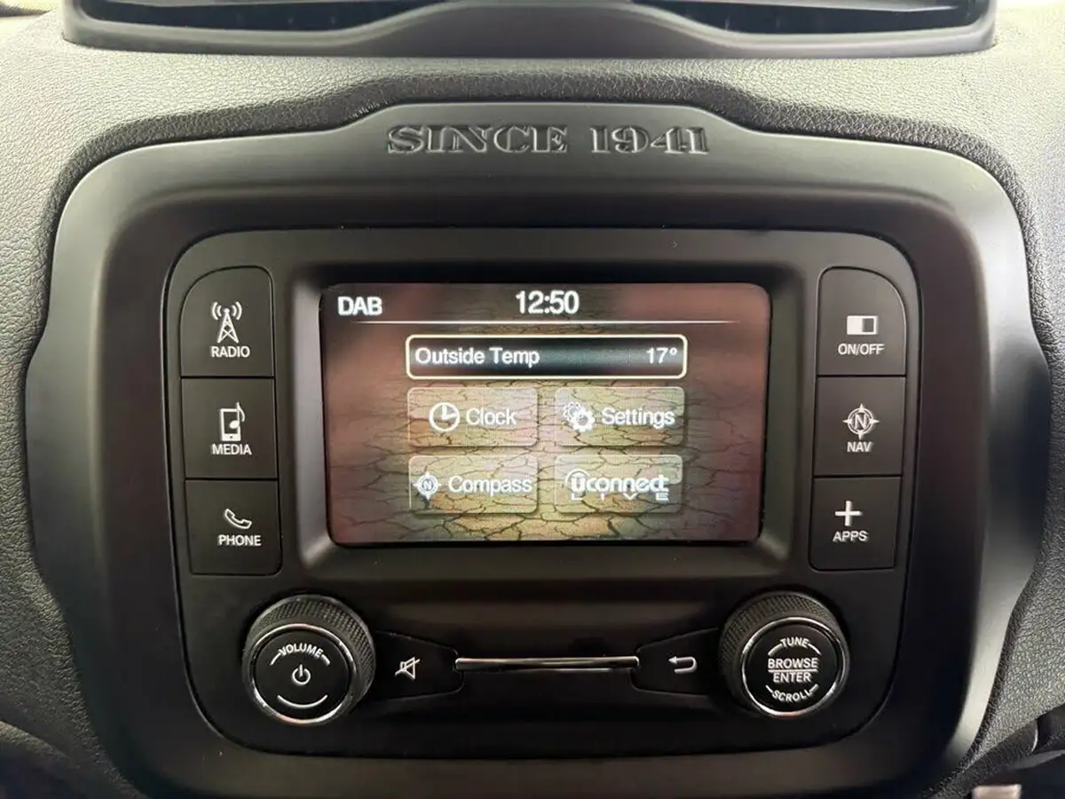 2017-jeep-renegade-16l-e-torq-longitude-big-35