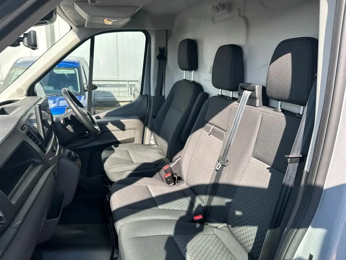 2022-ford-transit-e-350-l3h2-trend-269ps-big-15