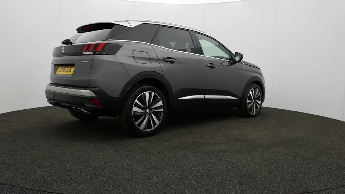 2018-peugeot-3008-suv-16-thp-gt-line-premium-big-26