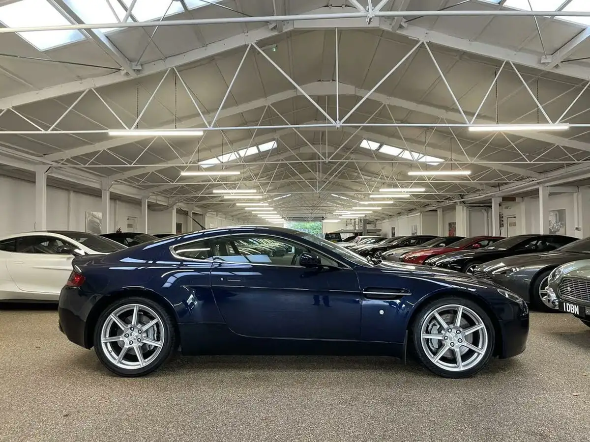 2007-aston-martin-vantage-43-coupe-big-6