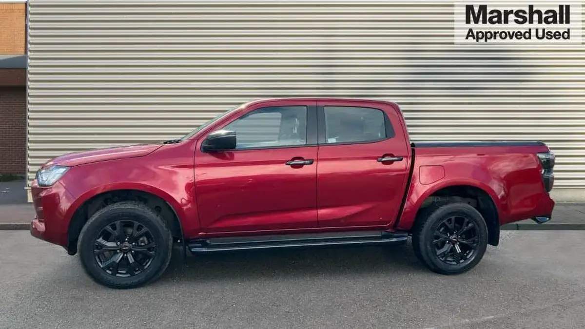 2023-isuzu-d-max-19td-v-cross-steel-edition-auto-big-5