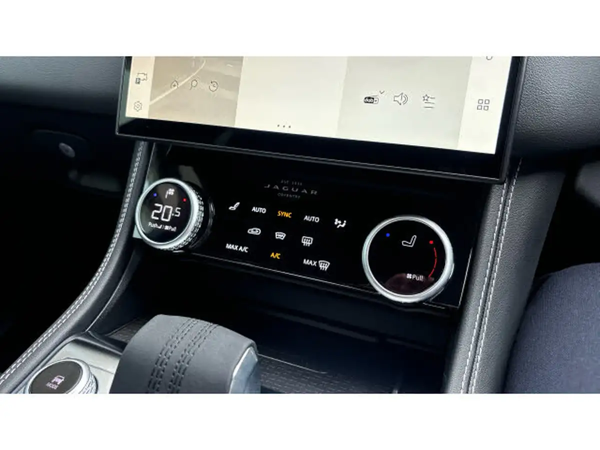 2024-jaguar-f-pace-20-d200-r-dynamic-s-big-43