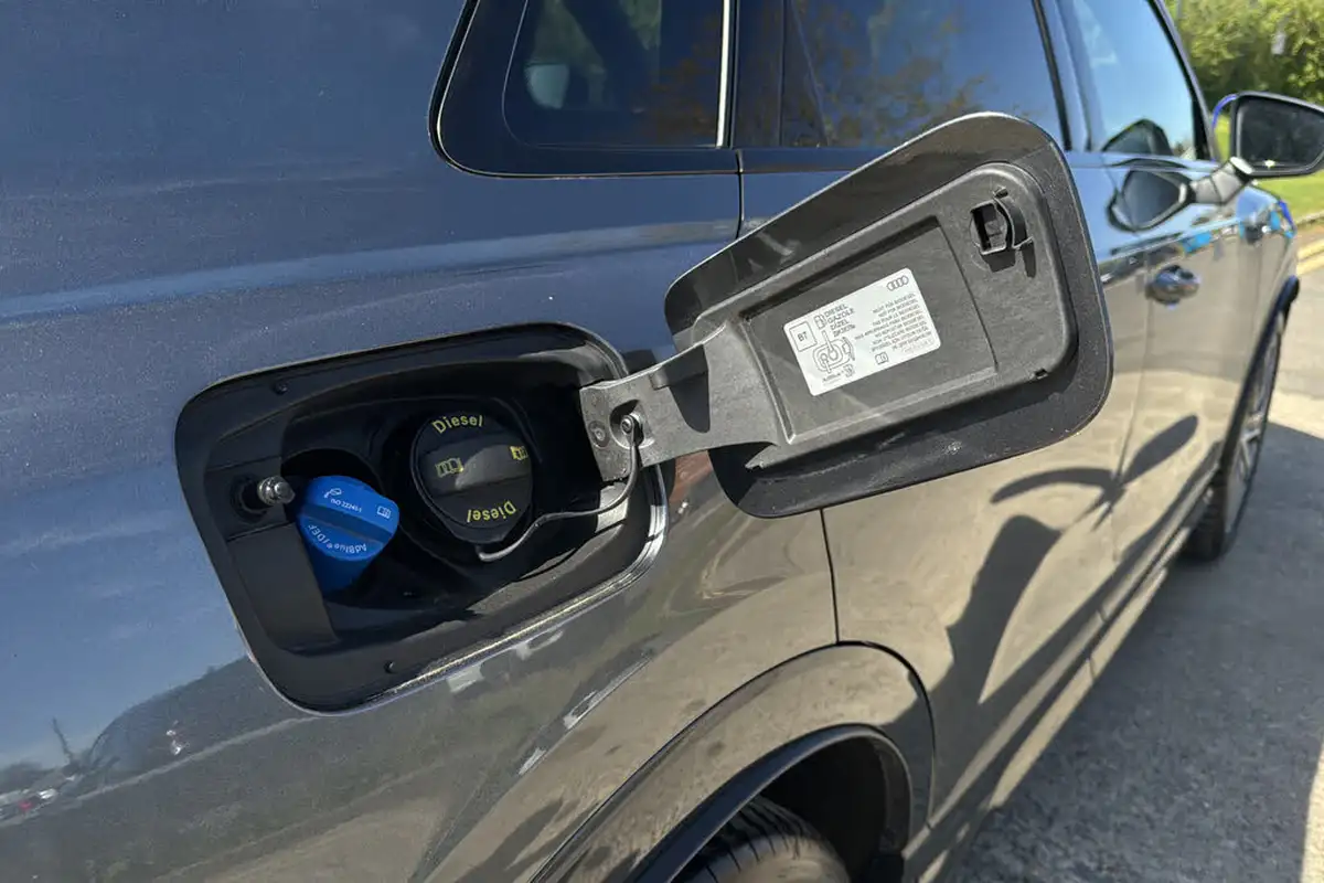 2019-audi-q3-20-35-tdi-vorsprung-station-wagon-big-44