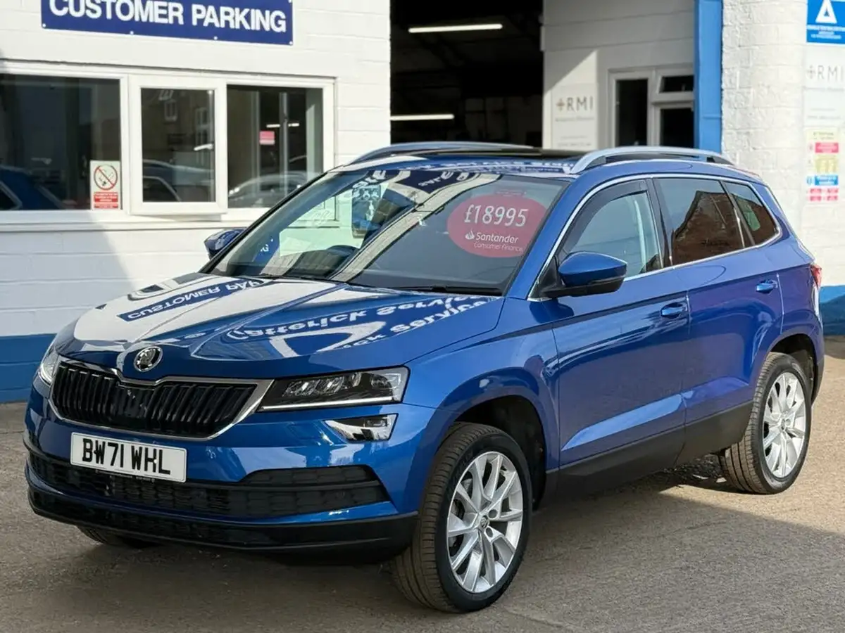 2021-skoda-karoq-15-tsi-se-l-big-0