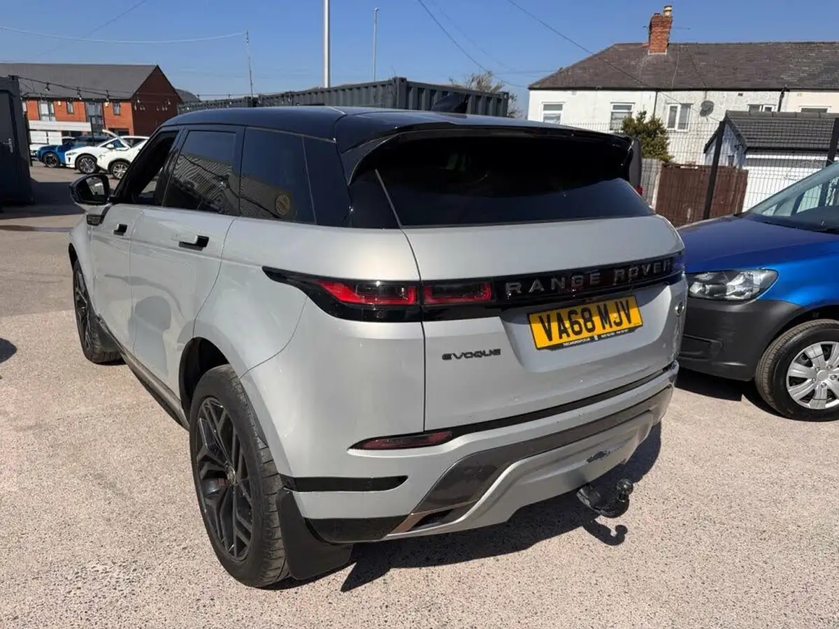 2019-land-rover-range-rover-evoque-20-p250-first-edition-big-2